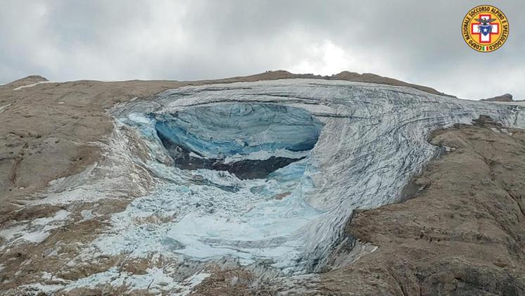 Il seracco di ghiaccio crollato sulla Marmolada il 3 luglio 2022