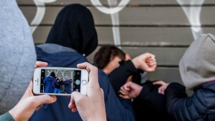 Un adolescente su tre dichiara di aver subito episodi di bullismo e cyberbullismo