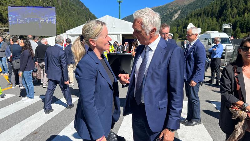 https://gfx.larena.it/image/contentid/policy:1.12793376:1758206222/image.jpg?f=16x9&h=450&w=800&$p$f$h$w=7061f55