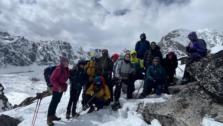 Un parte del gruppo di veronesi in Nepal