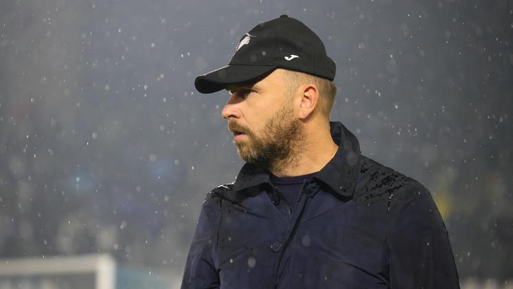 L'allenatore del Verona Zanetti