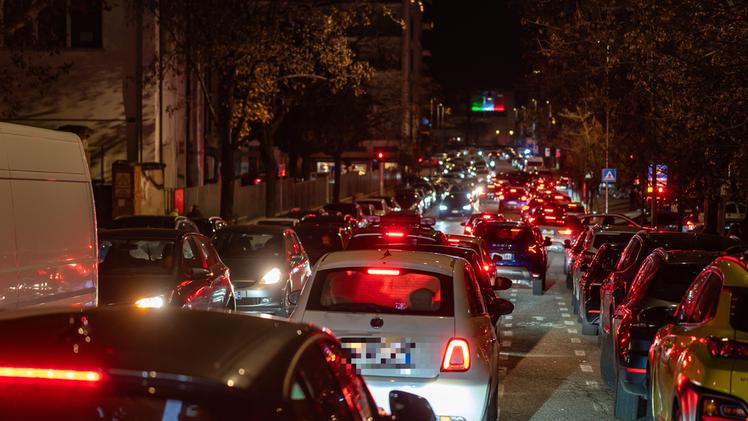 Traffico congestionato nel weekend dell'Immacolata