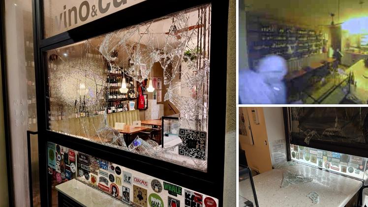 La vetrata spaccata e le immagini di videosorveglianza