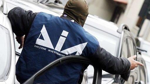 'Ndrangheta/Operazione della DDA di Roma, arresti in Calabria
Lavoro congiunto dei carabinieri di Vibo Valentia e Roma