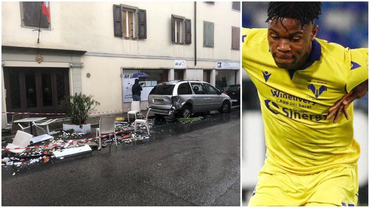 Destiny Udogie in gialloblù e quel che restava dei tavolini del bar dopo l'incidente in centro a Udine