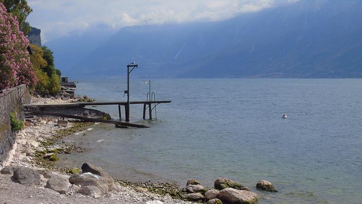 In questi ultimi giorni il lago di Garda è tornato a guadagnare quota: sollievo per il grande bacino bresciano