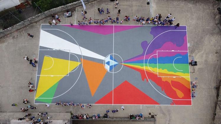 Il campo da basket realizzato da Street Veronese a Fumane