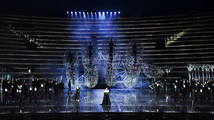 Una scena di «Aida» (foto Brenzoni)