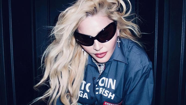 La cantante Madonna è stata ricoverata in terapia intensiva
