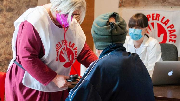 Uno degli sportelli medici di prossimità a Verona dedicati ai senzatetto