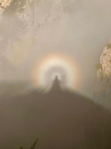 Spettro di Brocken: l’ombra proiettata di Luca Bettega protagonista del raro fenomeno