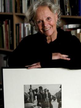 Francoise Bornet, la donna della celebre foto di Robert Doisneau