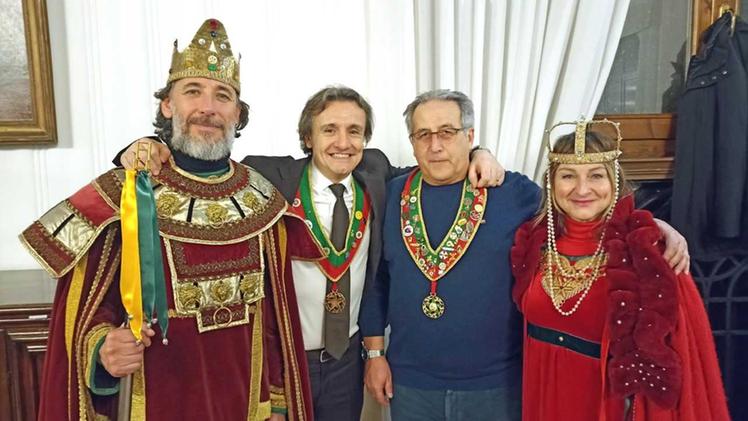 Da sinistra, Piergiorgio Troccoli veste i panni di Re Teodorico, Andrea Alban, Alberto Recchia, Elisabetta Molon (Cerpelloni)