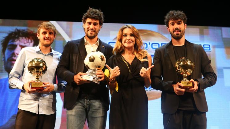 Vincitore nel 2018 Niccolò Zanetti e la giornalista Paola Ferrari