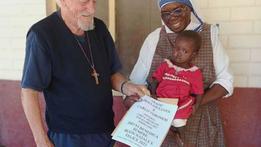 Padre Girardi nella sua missione in Sud Sudan