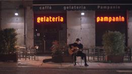 Pietro Cuppone nel video della canzone dedicata a Walter Pampanin