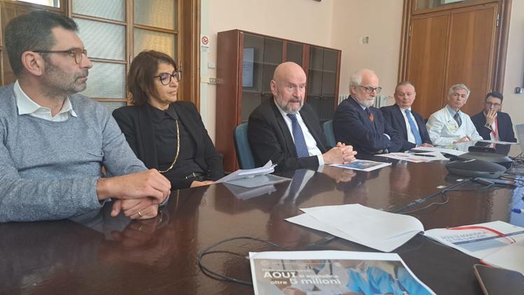 La presentazione del finanziamento di 5 milioni di euro ai progetti dell'Azienda ospedaliera di Verona (foto Noro)