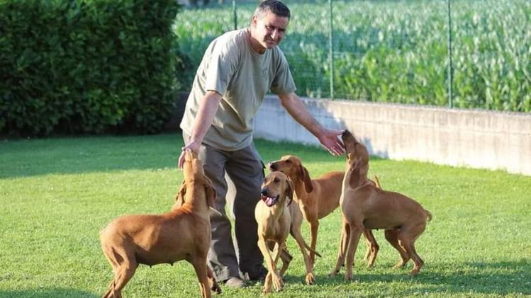 Gilberto Begnoni con i suoi cani