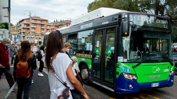 Un bus della linea 91, tra le linee Atv attive anche il 1° maggio