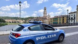La polizia in centro a Verona
