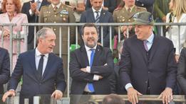 I ministri Salvini e Crosetto in tribuna d'onore con il governatore Luca Zaia (Foto COLORFOTO)