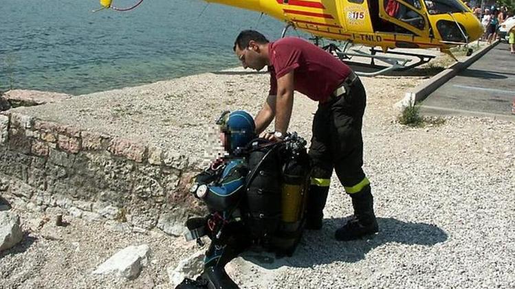 Sub soccorso dall'elicottero: nel Garda in passato diverse vittime