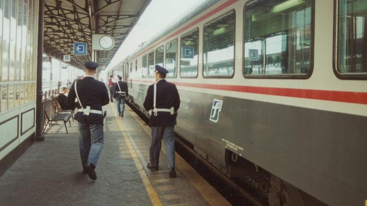 Polizia ferroviaria (foto di archivio)