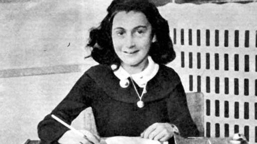 
 Anna Frank a scuola: morì nel lager di Bergen Belser a 16 anni