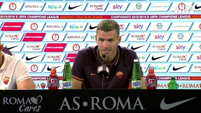 Dzeko si presenta alla Roma: "Qui per vincere come al City"