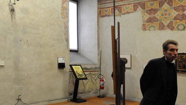 Pareti vuote dove c’erano opere d’arte: così appaiono adesso alcune stanze del museo di Castelvecchio