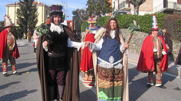 Un’edizione della sfilata carnevalesca a San Zeno di Montagna