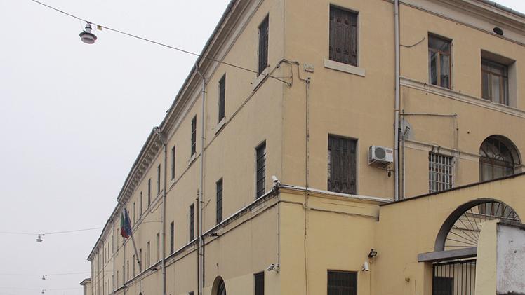 La caserma Li Gobbi in stradone Porta PalioLa caserma Rossani: dovrebbe diventare sede del comando dei vigili
