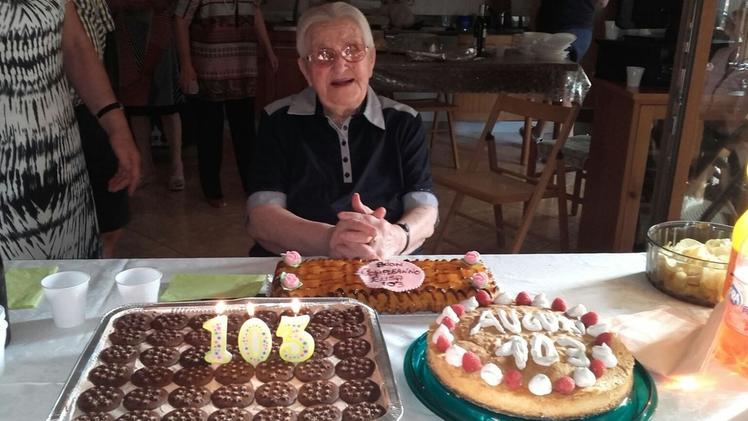 Elisa Danese, 103 anni, festeggia il compleanno