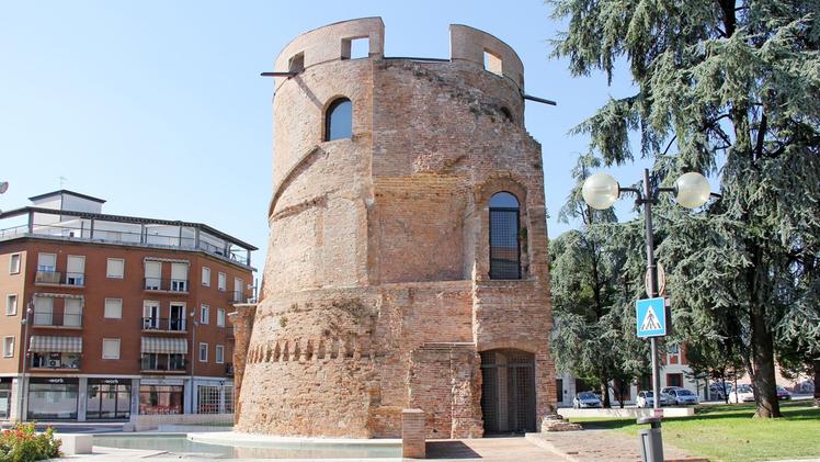 L’oratorio di Santa Croce, ad Angiari, è  accessibile ai disabili DIENNE Il Torrione di Legnago dove sono presenti barriere architettoniche