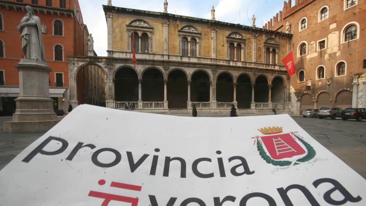 Palazzi Scaligeri e Loggia di Fra Giocondo: la Provincia mette in vendita la sede: si trasferirà