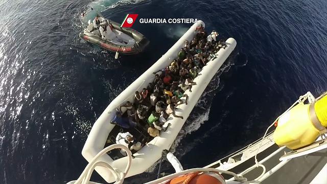 Le operazioni di soccorso portate a termine di ieri nel Mediterraneo Centrale dalla nave Corsi della Guardia Costiera che ha recuperato gli occupanti di un gommone con a bordo circa 130 migranti.