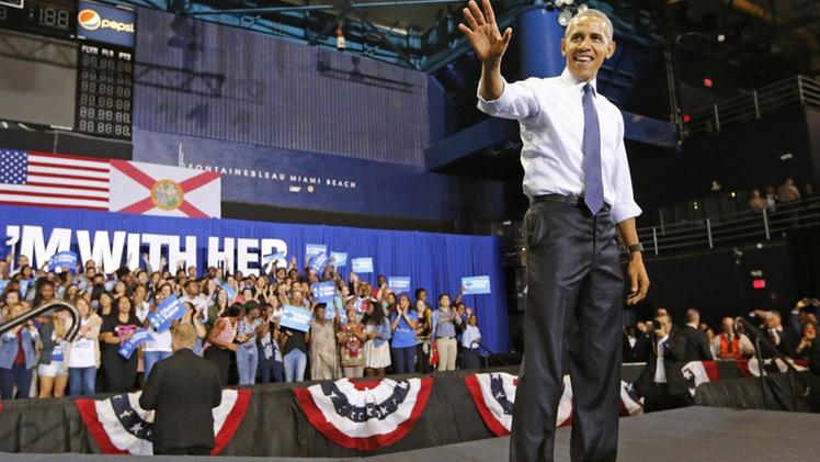 Barack Obama conclude i due mandati e sostiene Hillary Clinton