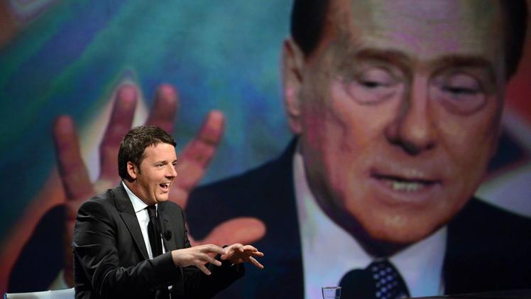 Renzi e Berlusconi, Sì e No contro