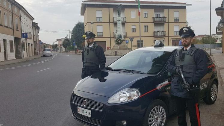 I carabinieri di Cologna durante un controllo a Santo Stefano