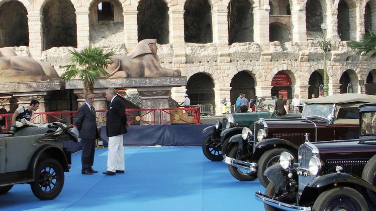 L’Historic Cars Club Verona sarà in Bra per la prima dell’Arena
