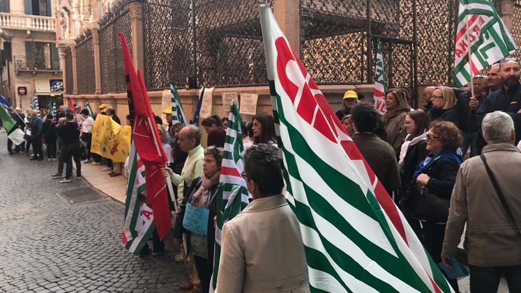 La protesta dei lavoratori Melegatti (Perlini)