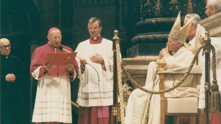 La cerimonia di beatificazione di don Baldo, in Vaticano, nel 1989