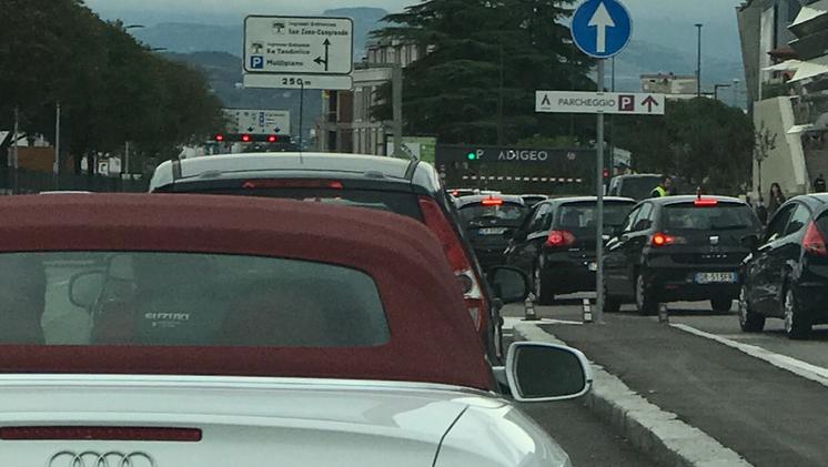 Traffico in zona Adigeo