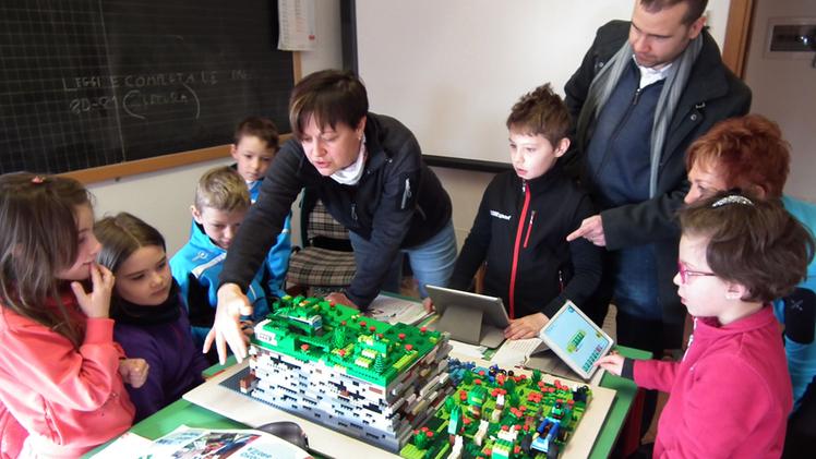 Rovere e Velo progetto di robotica sull'acqua nelle scuole primarie (Amato)