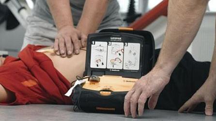 Intervento con il defibrillatore