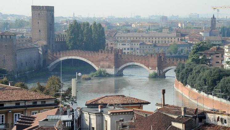 Una veduta di Verona