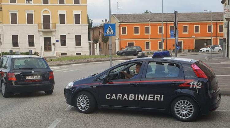 Intervenuti i carabinieri della compagnia di Villafranca (stazione Bovolone)