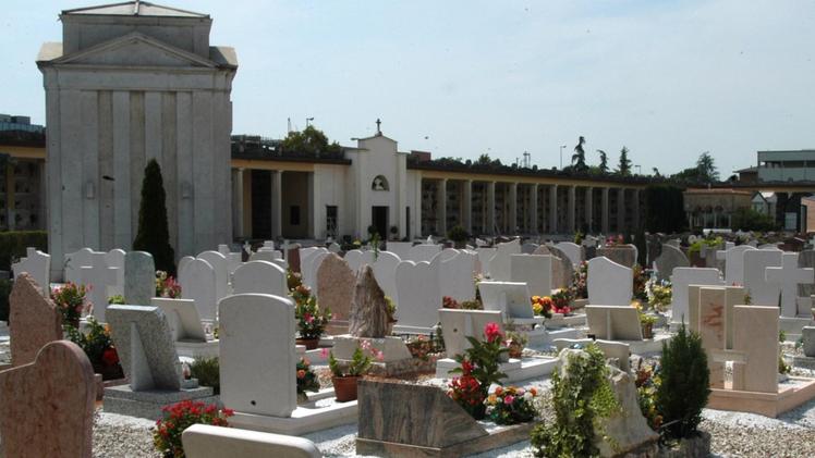 Il cimitero di Borgo Roma