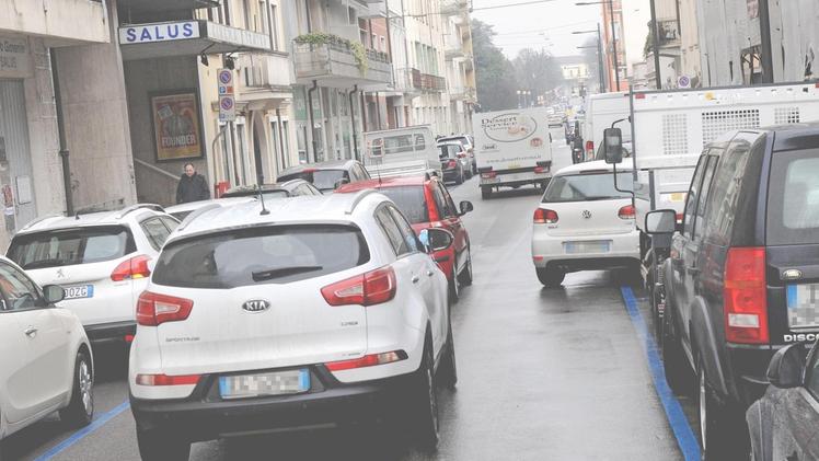 Traffico e smog nelle vie centrali di Legnago: ma la situazione sta migliorando