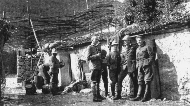 Soldati a Ferrara di Monte Baldo